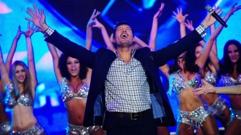 Tinelli anunció la cuenta regresiva para su vuelta a la tv y mostró el nuevo estudio de ShowMatch