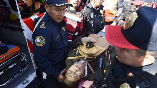 México: un muerto y al menos 60 heridos en un brutal choque de trenes