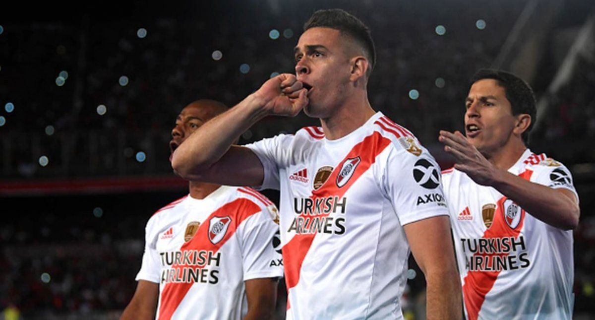 Con homenaje a Gallardo incluido, River abre su año con un exigente amistoso ante Nacional en Maldonado
