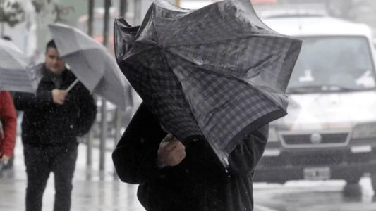 Por la ciclogénesis, continúa la alerta naranja en el AMBA: cuándo dejará de llover