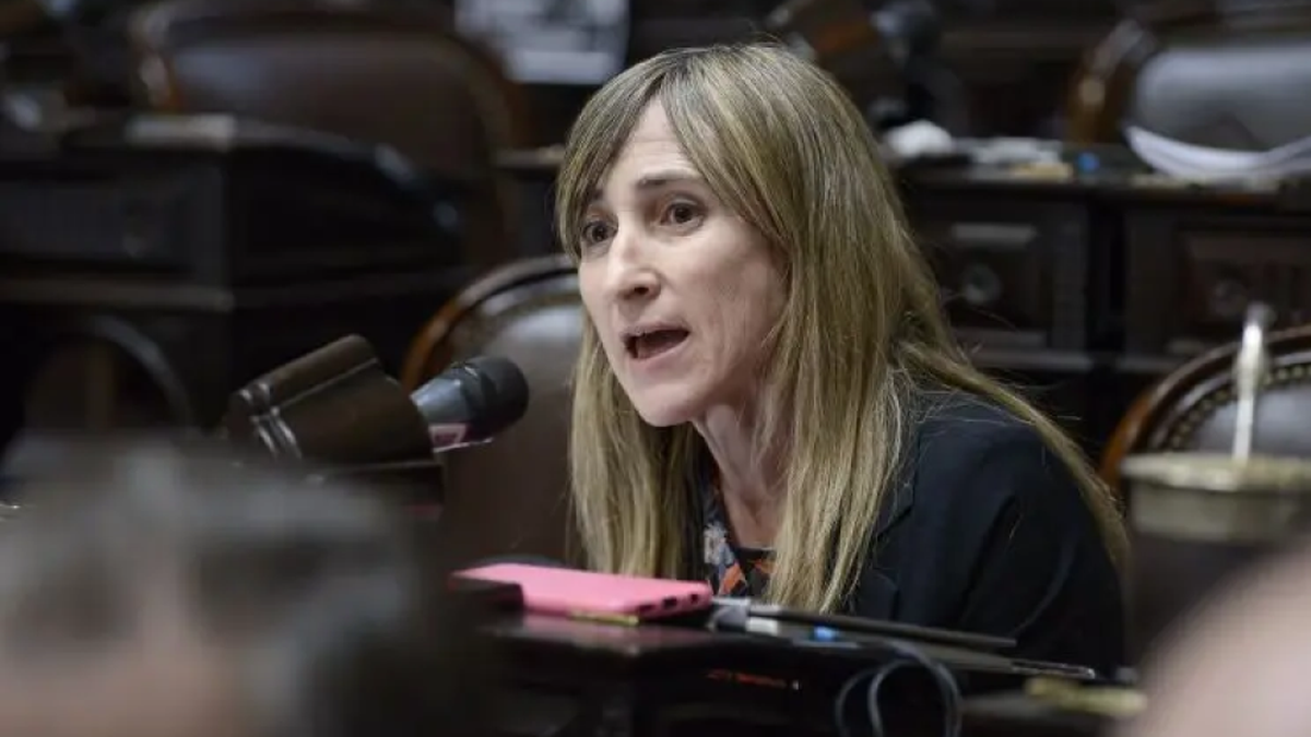 Una diputada libertaria propone suspender los sueldos de los diputados que insulten en el Congreso de la Nación