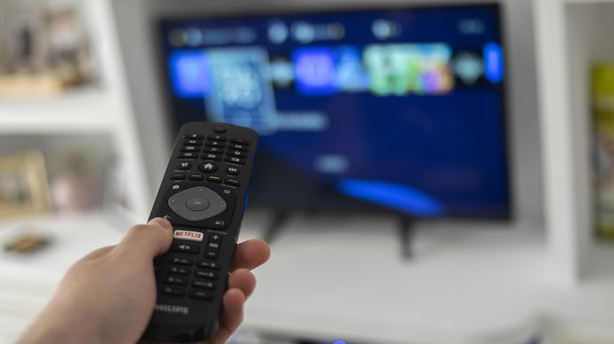 El Gobierno modificó los aumentos autorizados en telefonía, internet y cable: las nuevas tarifas