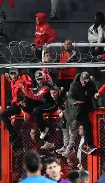 Bullrich le prohibió al jefe de la barra de Independiente entrar a los estadios en todo el país