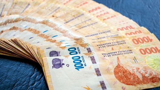 Refuerzo de ANSES para trabajadores informales: cuándo será el pago según el DNI