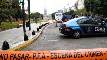 Mientras la Policía confirmó que la pistola hallada en su casa es el arma homicida, Navarro aseguró que él no disparó contra Olivares y Yadón