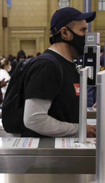 No ceden los contagios: confirman 35.884 casos y 435 muertes en 24 horas