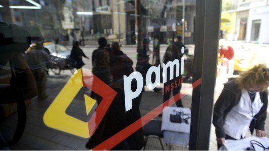 Los laboratorios dieron de baja el convenio firmado con PAMI pero el organismo ya negocia un nuevo acuerdo