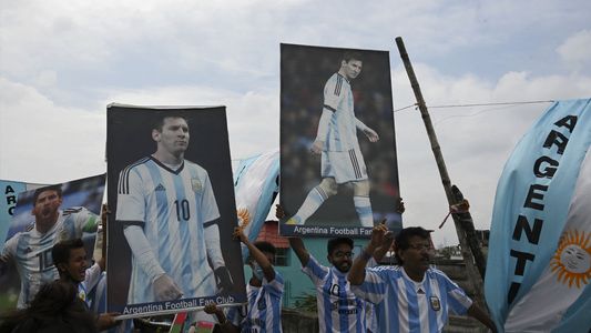 Locura por Messi y la Selección en Calcuta: hinchas indios esperan con ansias la final ante Brasil