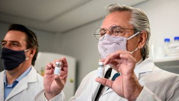 Con la economía perdida, Alberto apuesta a las vacunas para salvar el año electoral