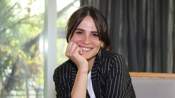 Mica Riera lució su pancita de embarazo y compartió una tierna foto junto a su pareja