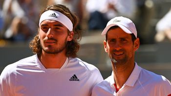Tsitsipas apuntó contra Djokovic por no vacunarse: Nos hace quedar como estúpidos al resto