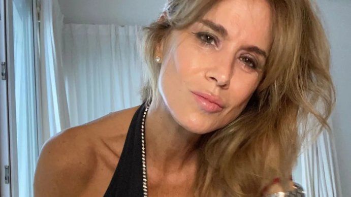 A los 54 años Flavia Palmiero renunció al photoshop y se mostró al natural