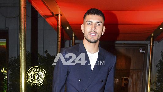 Leandro Paredes presentó su vino y Ángel Di María le hizo el aguante