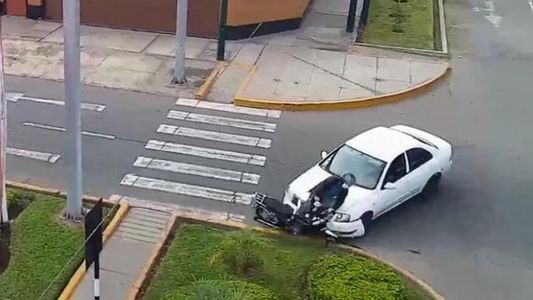 Atropelló al ladrón que le había robado el celular