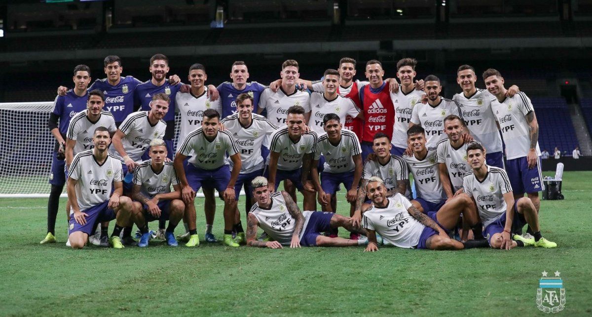 Scaloni: Si sólo pensamos en sacar resultados, la convocatoria hubiera sido diferente