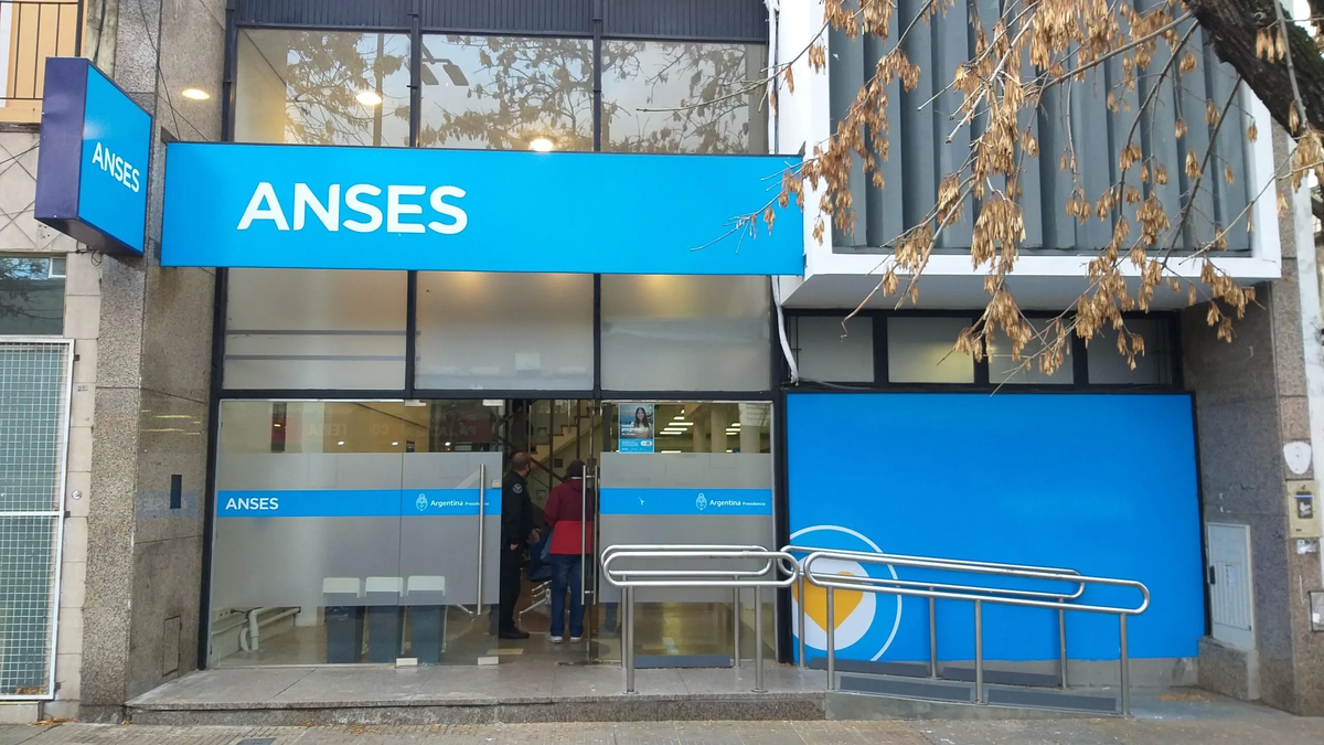 Anses anunció nuevos aumentos a tres grupos dejubilados. (Foto: archivo)