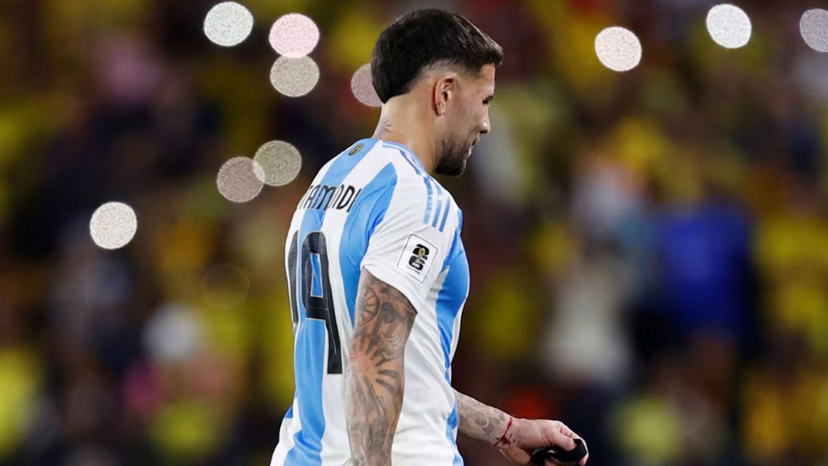 El adiós de Otamendi: su mensaje tras la expulsión en el último partido de Eliminatorias
