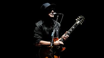 Andrés Calamaro volvió a colmar el Movistar Arena con sus clásicos inolvidables. Créditos: Cortesía Dale Play Live