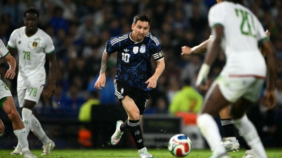 Con Messi de titular, la formación de la Selección Argentina para el amistoso ante Zambia