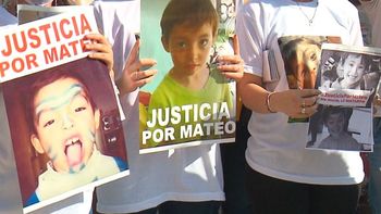 Duermo abrazada a su oso: la desgarradora carta de la hermana de Mateo Aguirre, el nene que murió por una picada en Córdoba