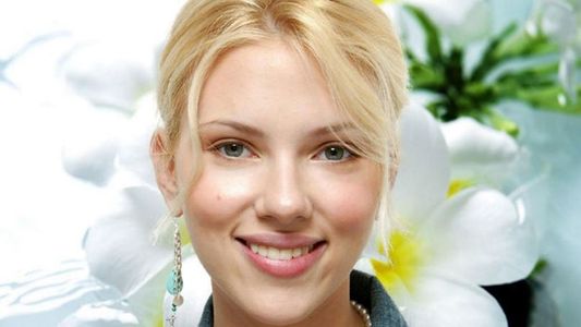 Aseguran que Scarlett Johansson está embarazada