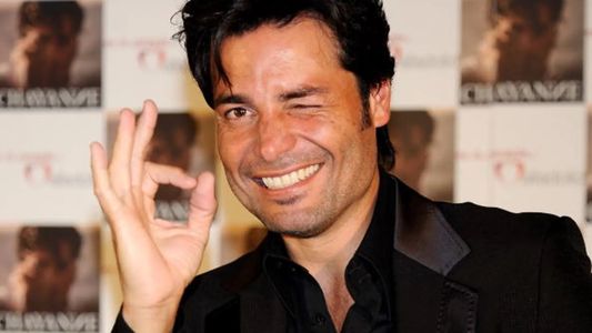 Chayanne reapareció con cara nueva ¡Y las redes no lo perdonaron!