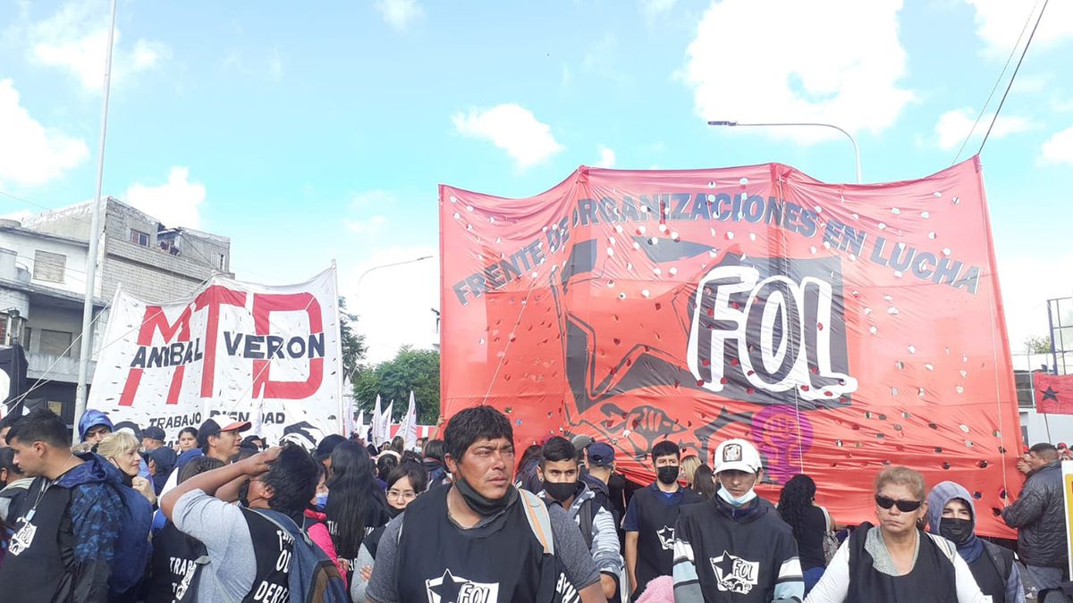 La Columna Sur que va a a confluir en la Marcha Federal en el acto que se va a realizar en Plaza de Mayo. (Foto: Frente de organizaciones en Lucha Oficial)