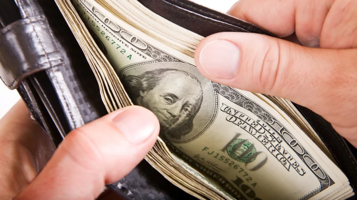 Cómo seguirá el dólar después de la salida de Martín Guzmán como ministro de Economía?