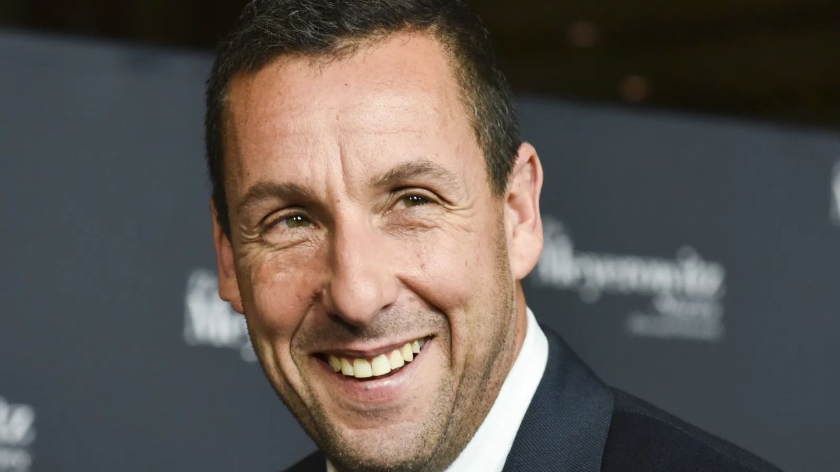 Netflix: la comedia de Adam Sandler que todos están viendo y te hará reír sin parar.