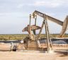 Tras los ataques en Arabia Saudita, el barril de petróleo subió casi 2 por ciento