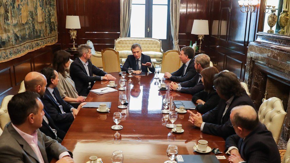 Reducción del Estado: cómo quedan conformados los diez ministerios de Macri