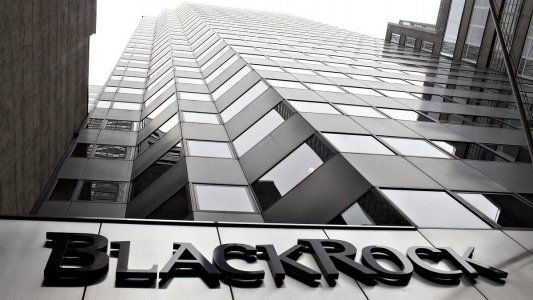 Grupos de acreedores vuelven a presionar: dicen alcanzar el 60% de bonos y podrían bloquear el canje