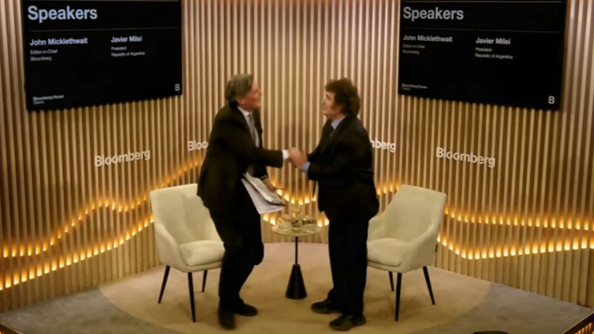 Javier Milei, en una entrevista con Bloomberg TV, antes de hablar en el foro de Davos. (Foto: Captura de TV)  