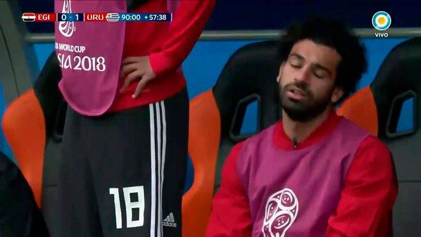Las dos caras del Mundial: el festejo de Tabárez y la decepción de Salah