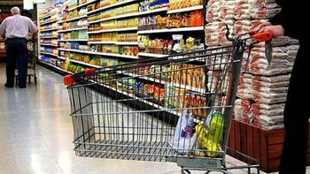 El consumo masivo cayó un 22,3% en la medición interanual en septiembre