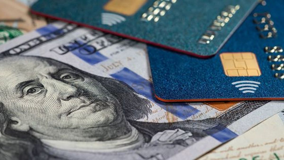 Dólar tarjeta: el Gobierno definió cómo se van a pagar las operaciones realizadas antes del 13 de diciembre