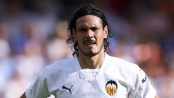 ¡Bombazo! Edinson Cavani, a un paso de ser refuerzo de Boca