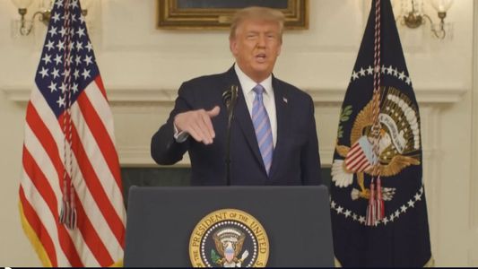 Donald Trump, muy comprometido ante la Justicia por impulsar la violenta toma del Capitolio