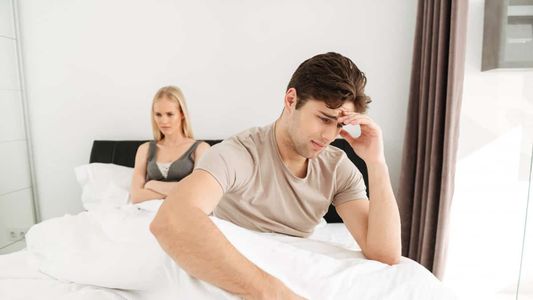 La peligrosa tendencia en hombres que quieren agrandar el tamaño del pene