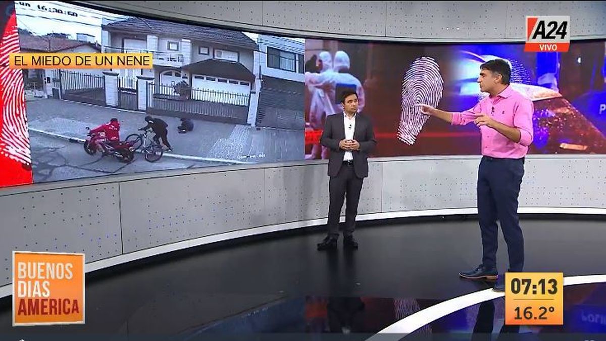 Ramos Mejía: así motochorros atemorizan y roban a un nene. (Captura de Tv)