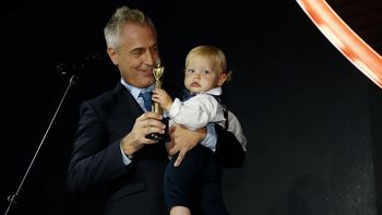 La foto más tierna de Marley y Mirko: Siesta abrazados en Taiwán