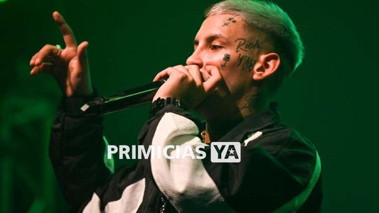 Apareció una foto de L-Gante a los besos con una bailarina tras su nueva separación de Wanda Nara