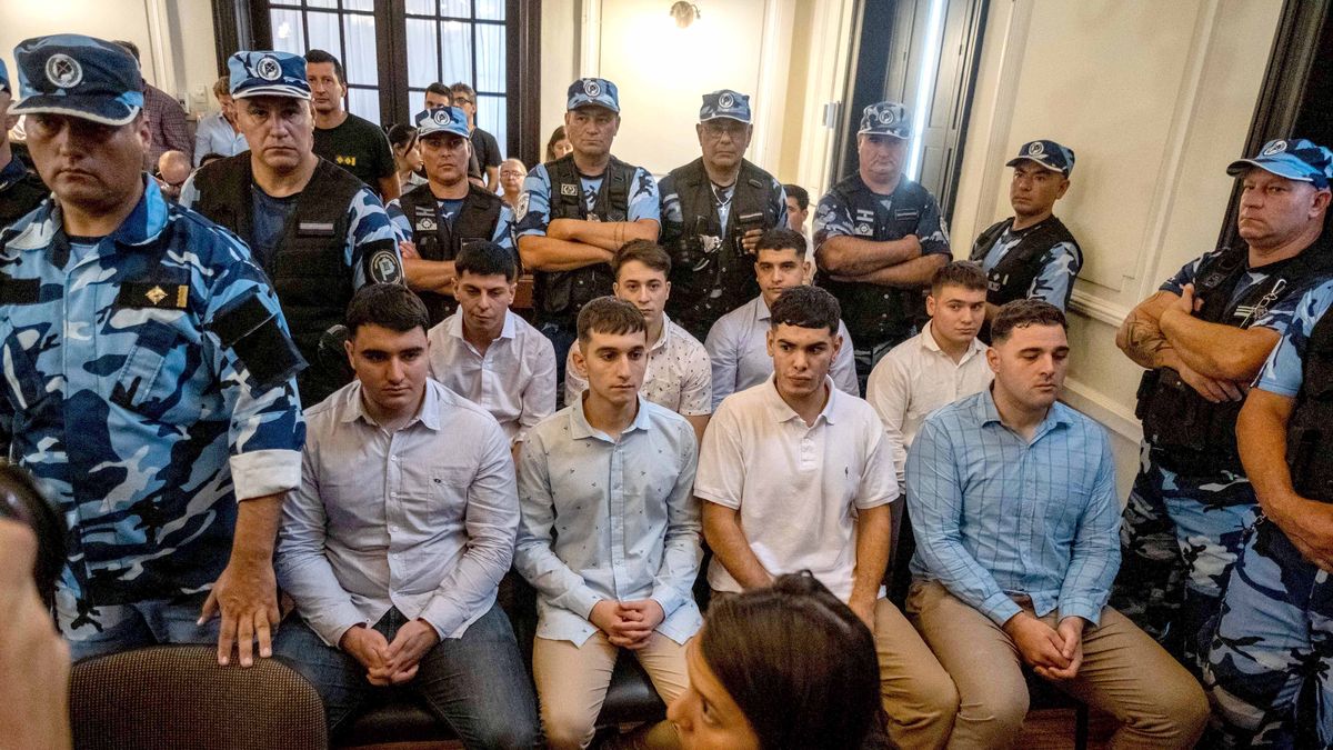 La Justicia condenó a 5 de los acusados a la pena perpetua y a 3 los condenó a 15 años de prisión por considerarlos como partícipes secundarios. (Foto: archivo)