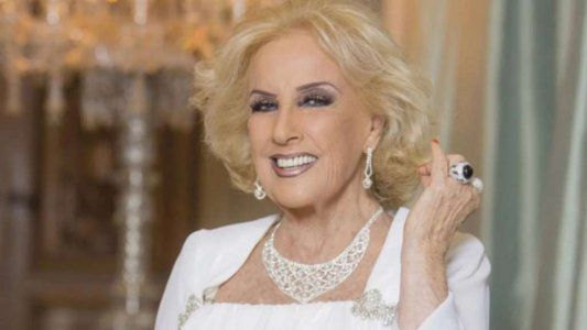 Aseguran que Mirtha Legrand le debe 20 mil dólares al médico que la operó