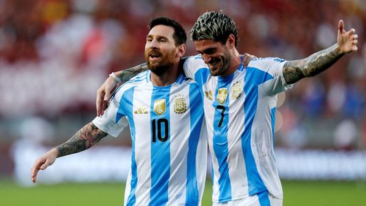Bombazo en el mercado de pases: la oferta que podría juntar a Messi y De Paul