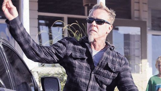 James Hetfield, el cantante de Metallica, apedreó a la prensa