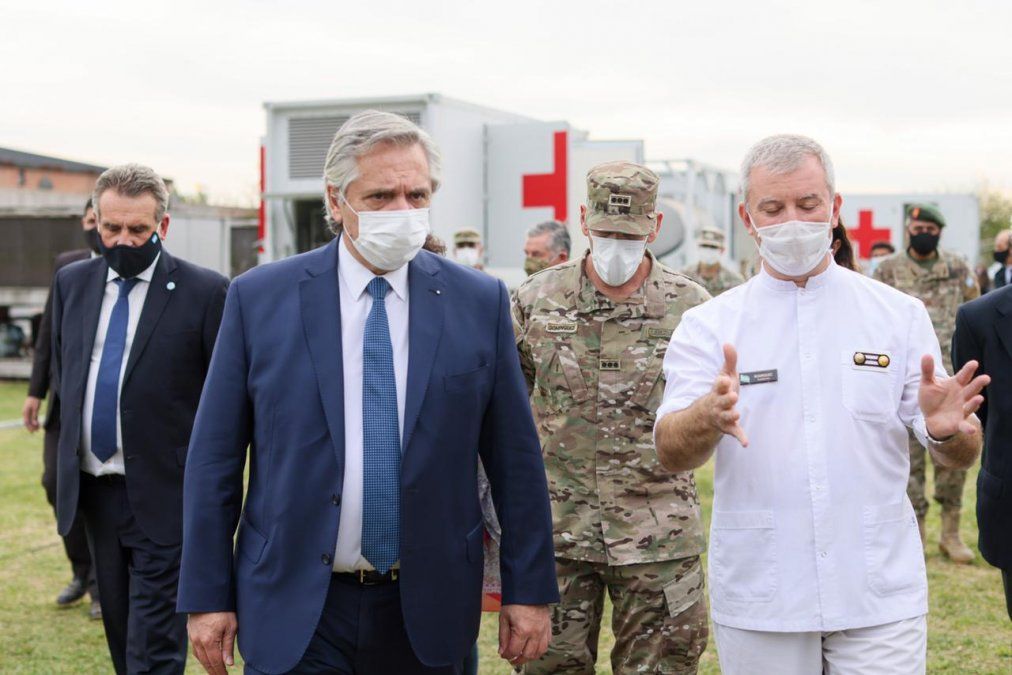 El presidente se mostró en varios actos en el conurbano