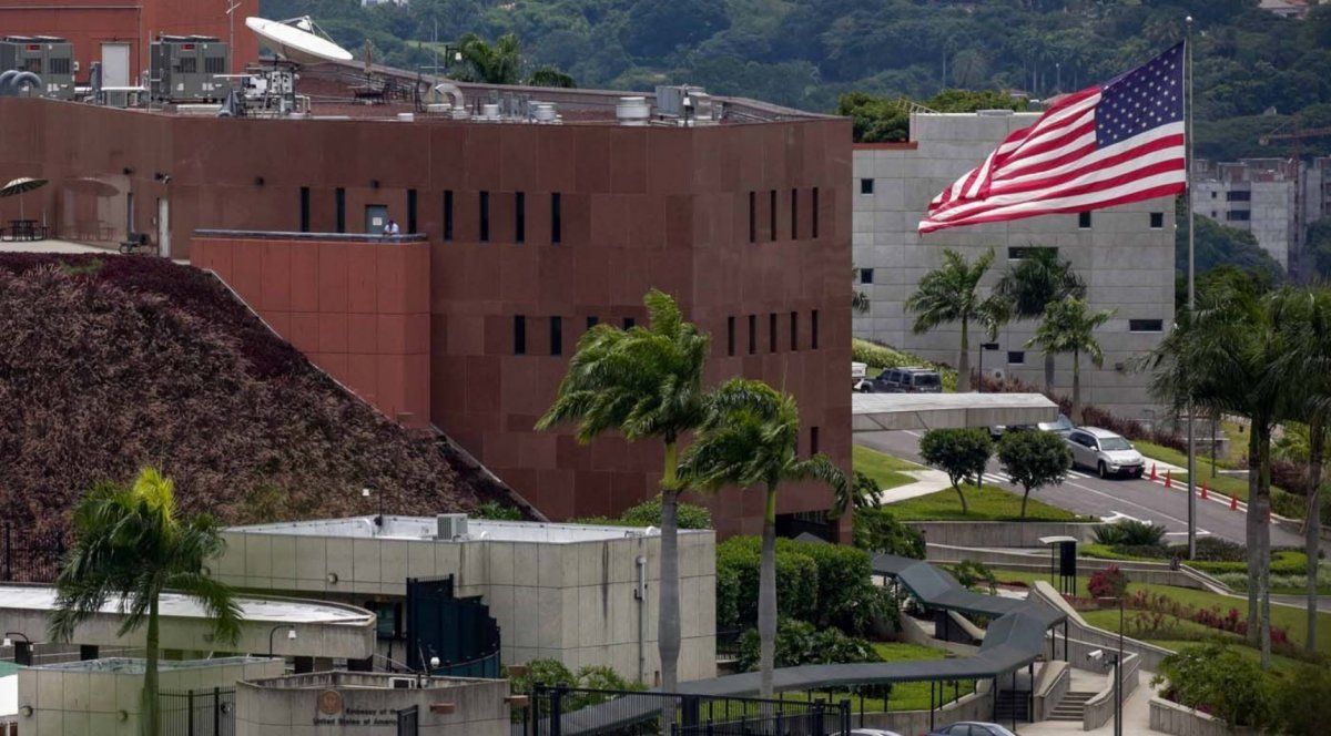 Estados Unidos anunció que retirará a todo su personal diplomático de Venezuela por el deterioro del país