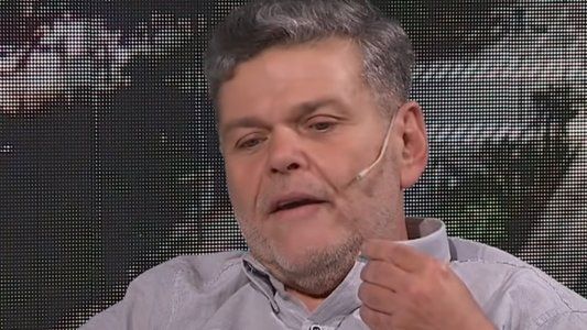 Alfredo Casero propone que los que cobren planes no voten