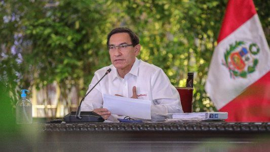 Destituyeron al presidente de Perú, Martín Vizcarra, acusado de corrupción